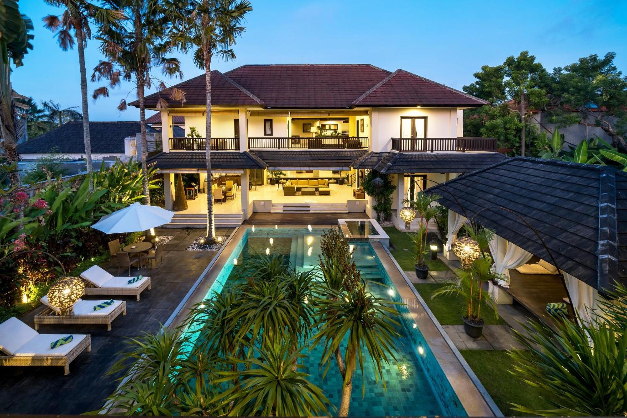 Luxury Bendesa Villa Nusa Dua (Bali)